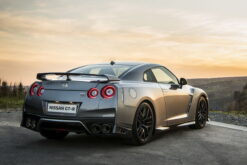 GT-R (R35)
